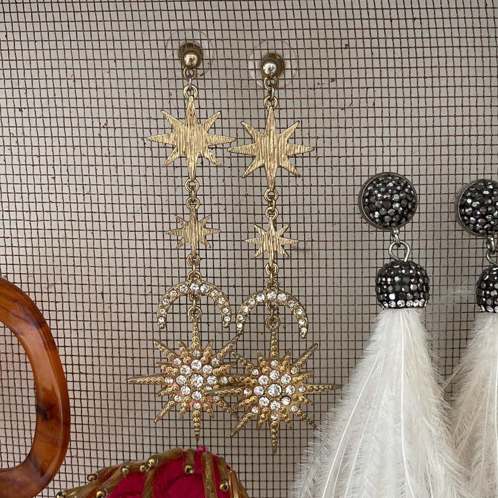 Gold dangle earrings